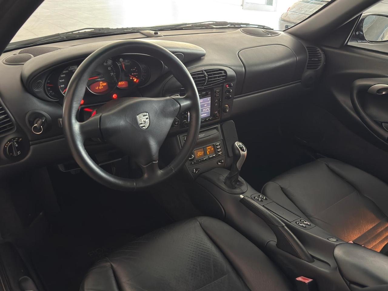 Porsche 911 Carrera cat Coupé