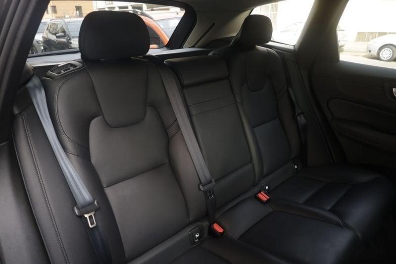 Volvo XC60 D4 Geartronic R-Design Unicoproprietario