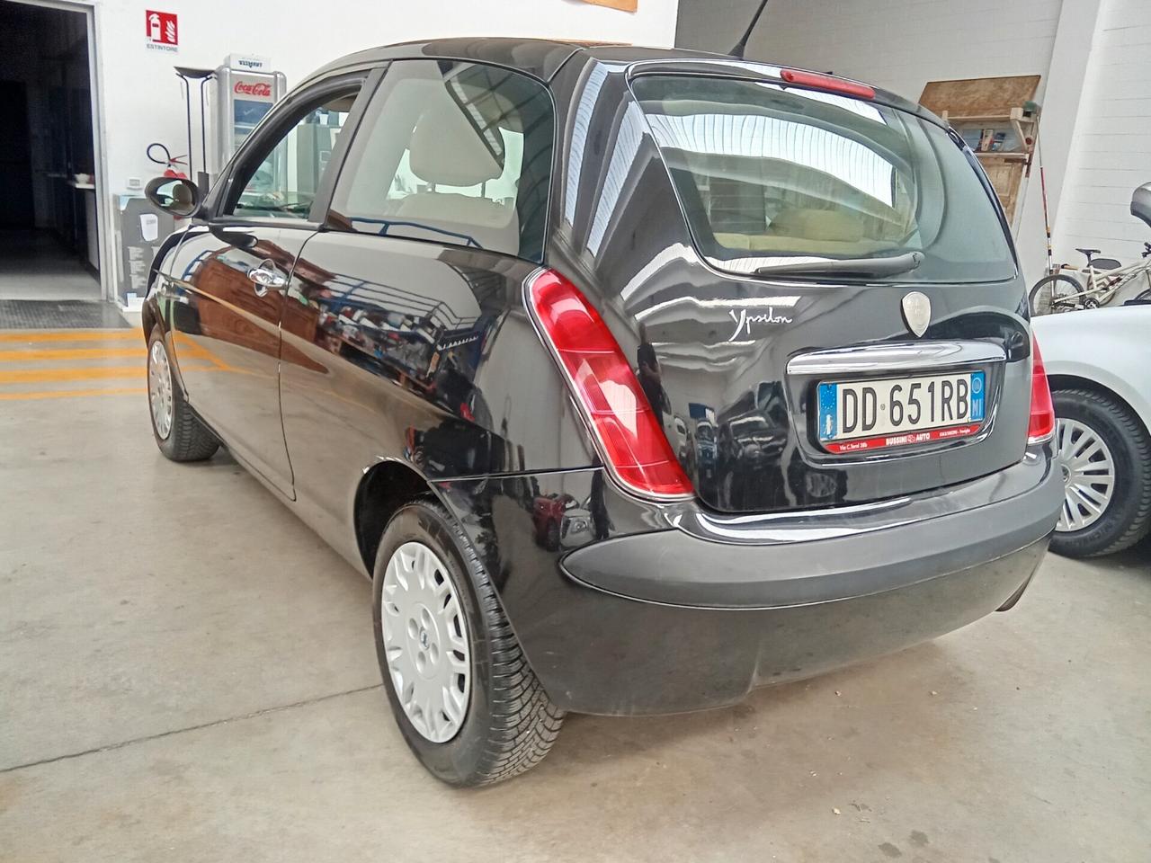 Lancia Ypsilon 1.2 BZ /NEOPATENTATI