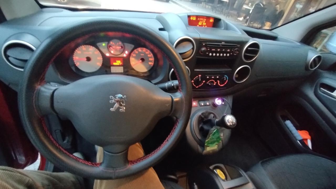 Peugeot Partner Tepee 1.6 HDi 110CV Outdoor