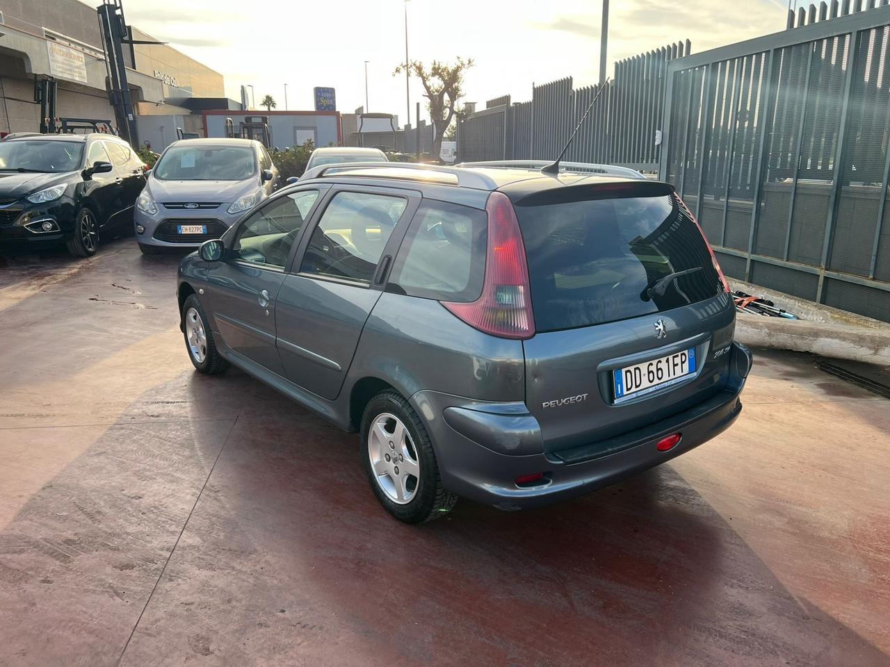 Peugeot 206 1.4 HDi SW Enfant Terrible