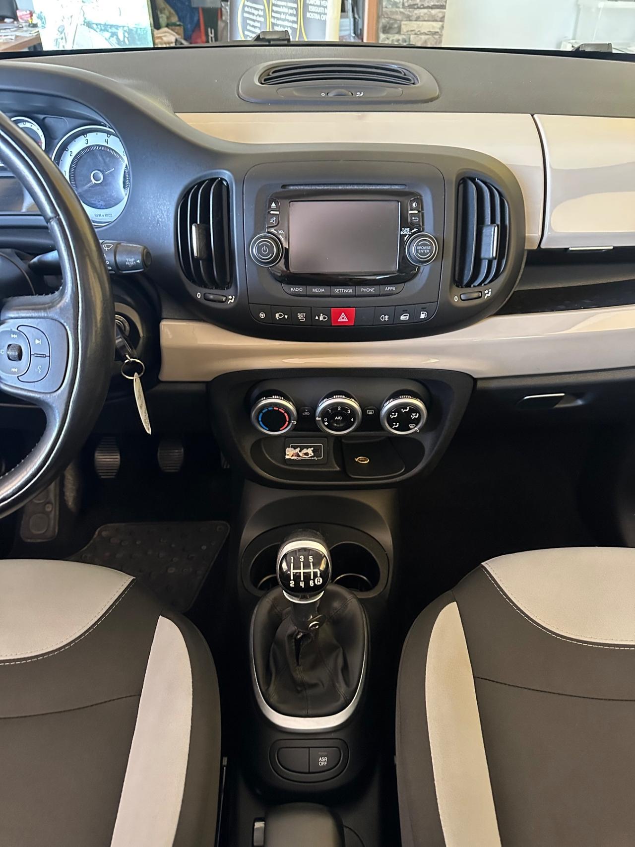 Fiat 500L benz. 140.000km