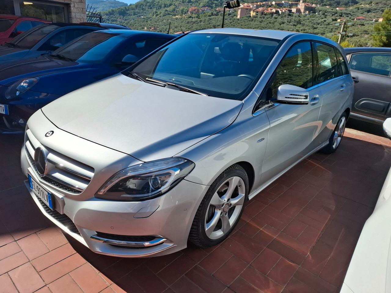 Mercedes-benz B 200 CDI BlueEFFICIENCY Premium