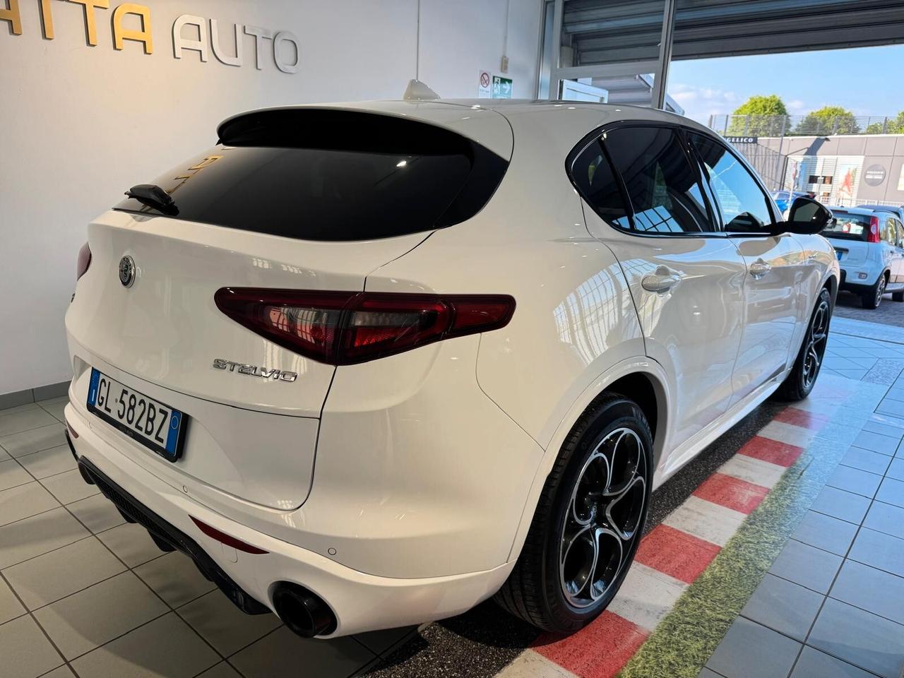 Alfa Romeo Stelvio 2.2 Turbodiesel 210 CV AT8 Q4 Veloce