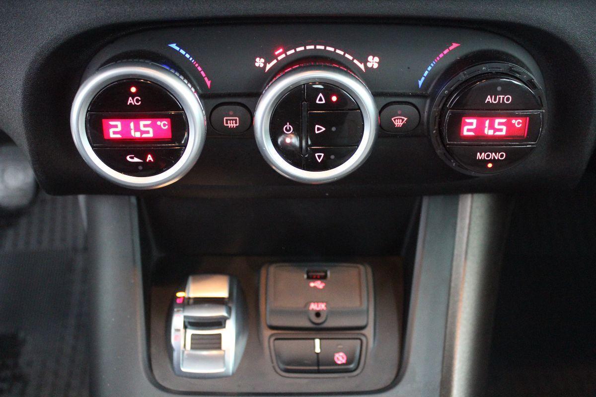 ALFA ROMEO - Giulietta - 1.6 JTDm-2 105 CV Distinctive