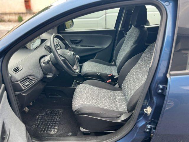 LANCIA Ypsilon 1.0 FireFly 70cv Hybrid Silver Plus