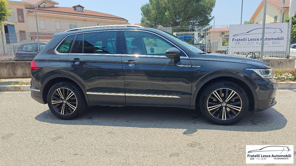 VOLKSWAGEN - Tiguan 2.0 tdi scr Life 122cv (IN ARRIVO)
