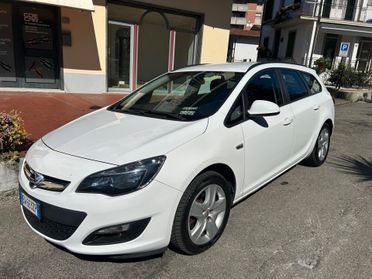 Opel Astra 1.7 CDTI 110CV Sports Tourer Cosmo