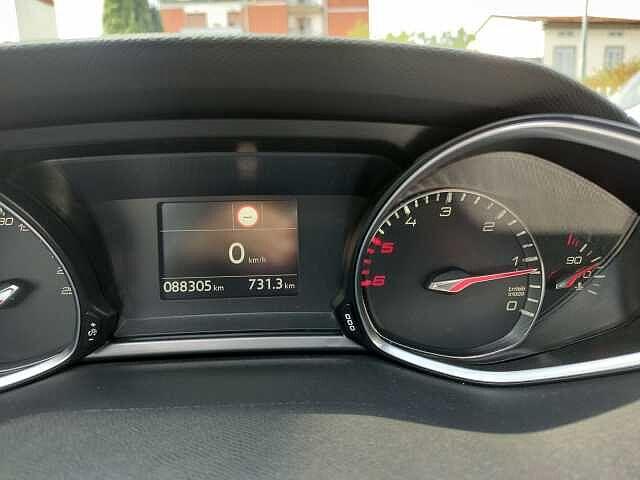 Peugeot 308 BlueHDi 130 S&S Allure