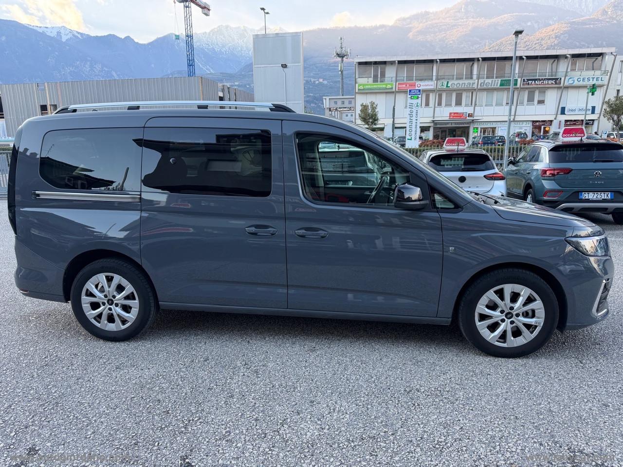 FORD Gr.Tourneo Connect 2.0 122 aut. Tit.