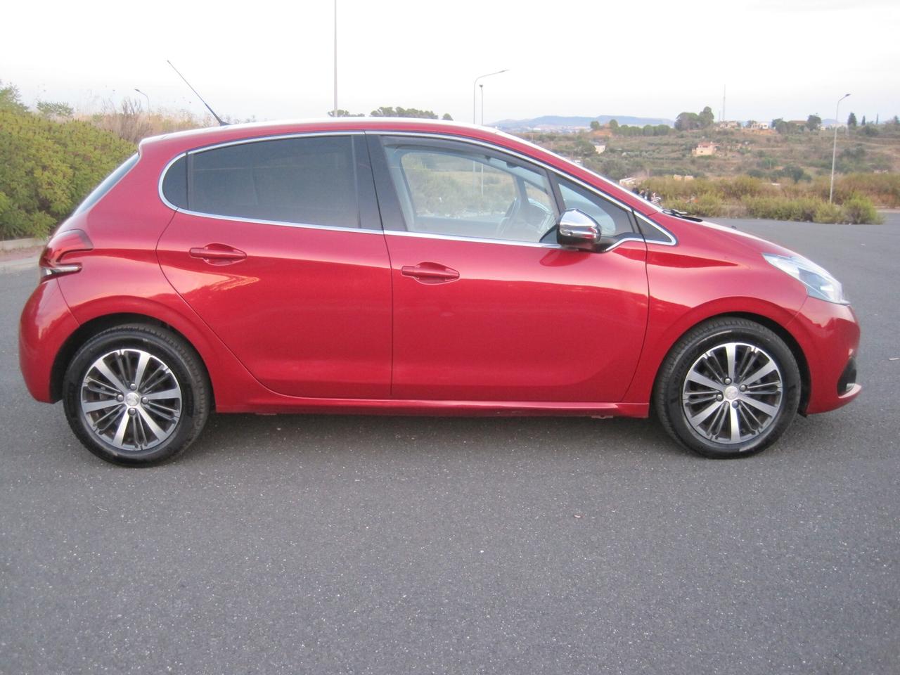 Peugeot 208 PureTech Turbo 110 EAT6 S&S 5 porte Allure