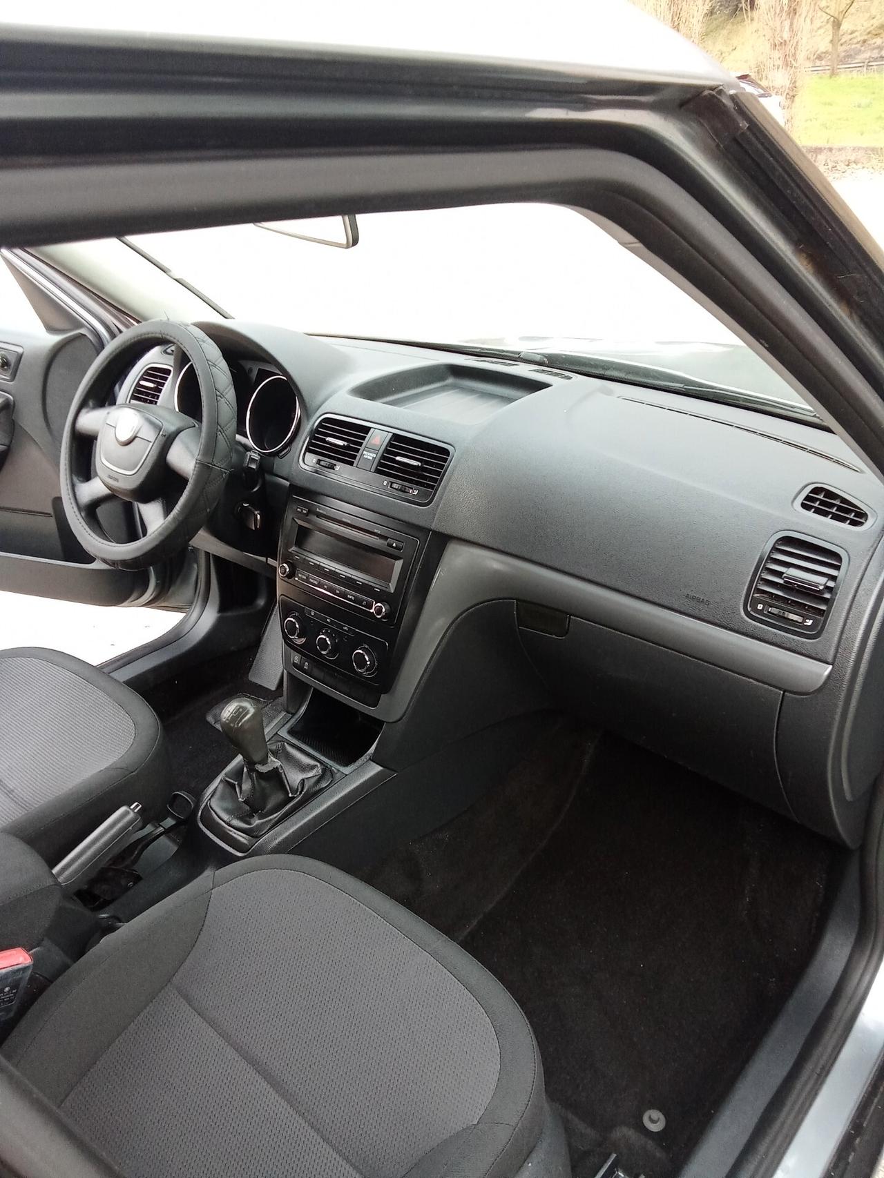 Skoda Yeti 1.6 TDI CR 105CV 012