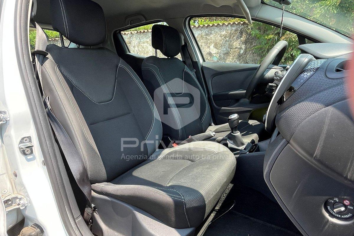 RENAULT Clio Sporter TCe 12V 75 CV Moschino Zen