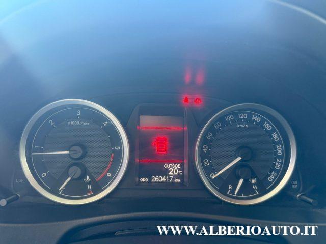 TOYOTA Auris 1.4 D-4D Lounge + TETTO