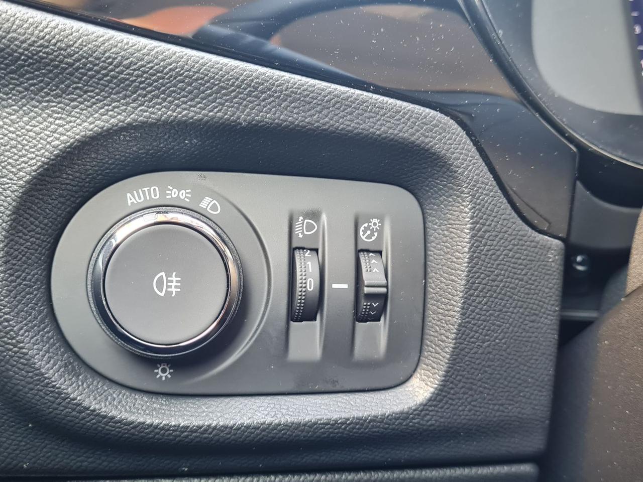 Opel Corsa 1.2 GS Line #7731