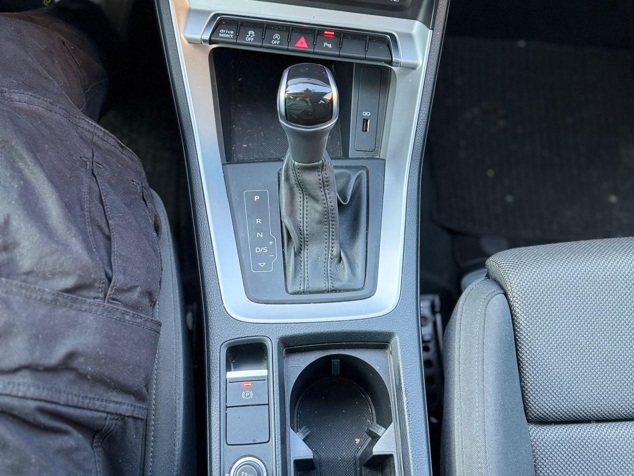 Audi Q3 S Line 2.0 35 TDI