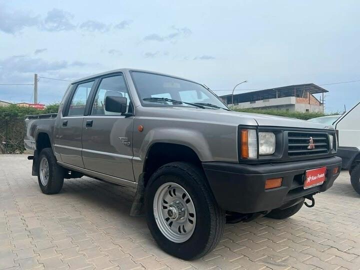 Mitsubishi L200 2.5 TD 4WD Double Cab Pick-up