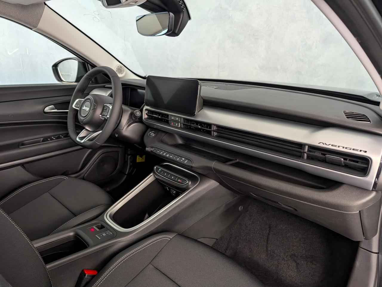 Jeep Avenger 1.2 Turbo E-Hybrid 110cv eDCT6 Altitude