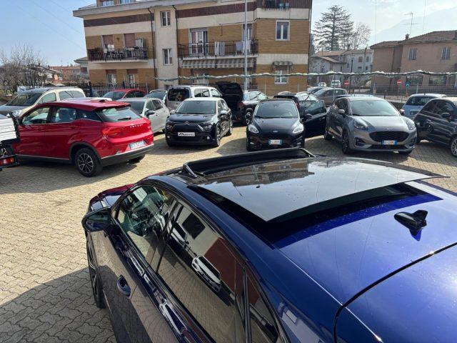 AUDI Q3 SPB 40TDI Quattro Black line TETTO PANORAMA APRI