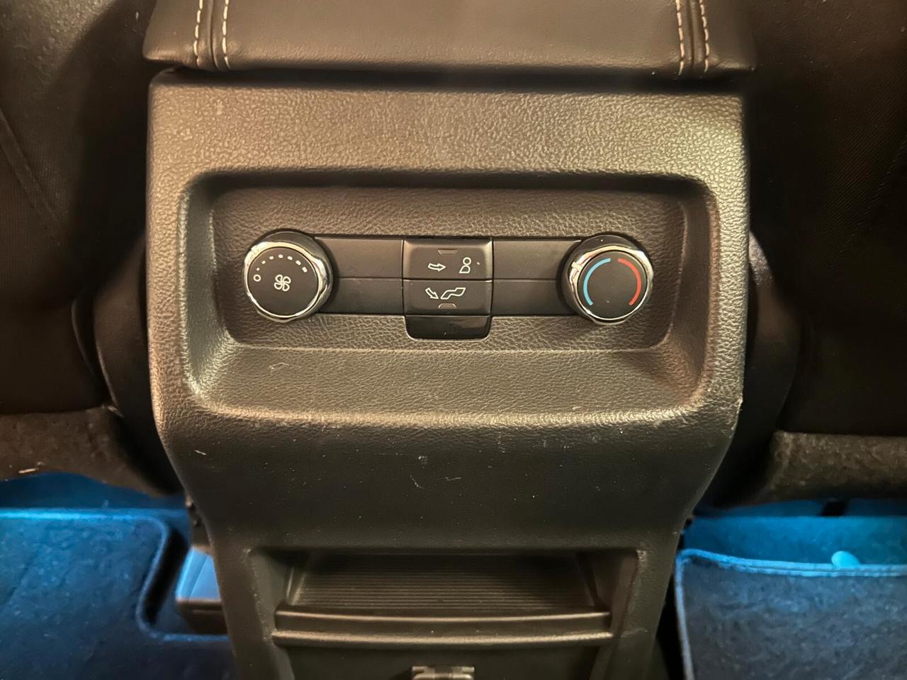 Ford Galaxy 2.0 TDCi Bi Turbo 210CV 7 POSTI 125.000 KM