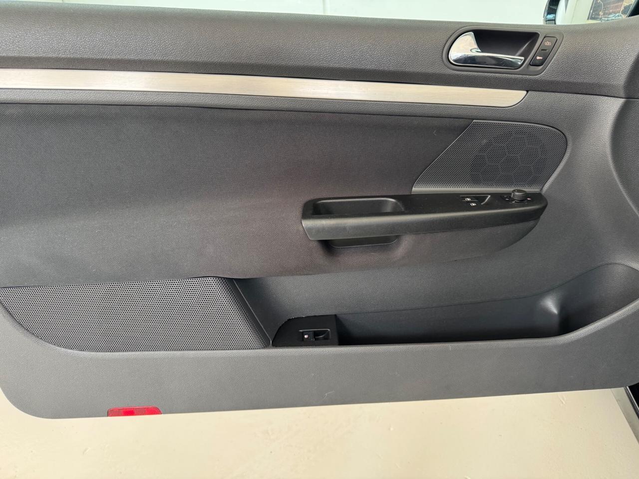 Volkswagen Golf GTI 2.0 16V TFSI 3p. 200cv