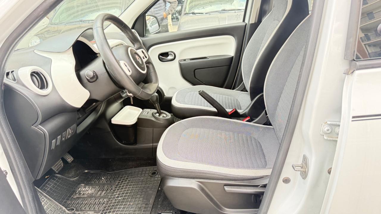 Renault Twingo SCe Stop&Start LIMITEED NAVI KAMERA PDC CERCHI 16 BLUETOOTH