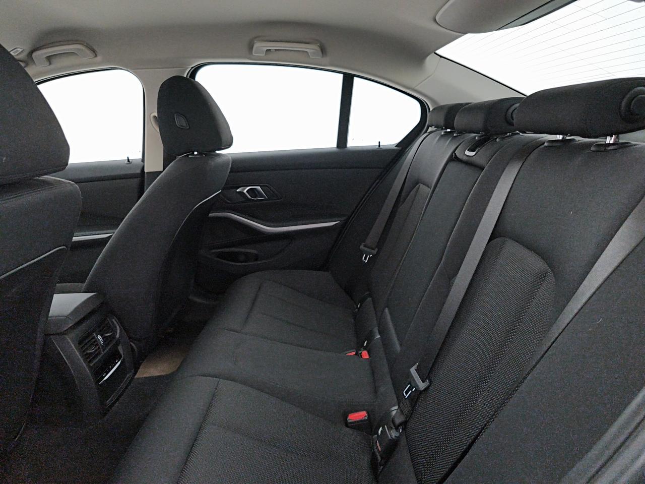 BMW Serie 3 320d Berlina 48V