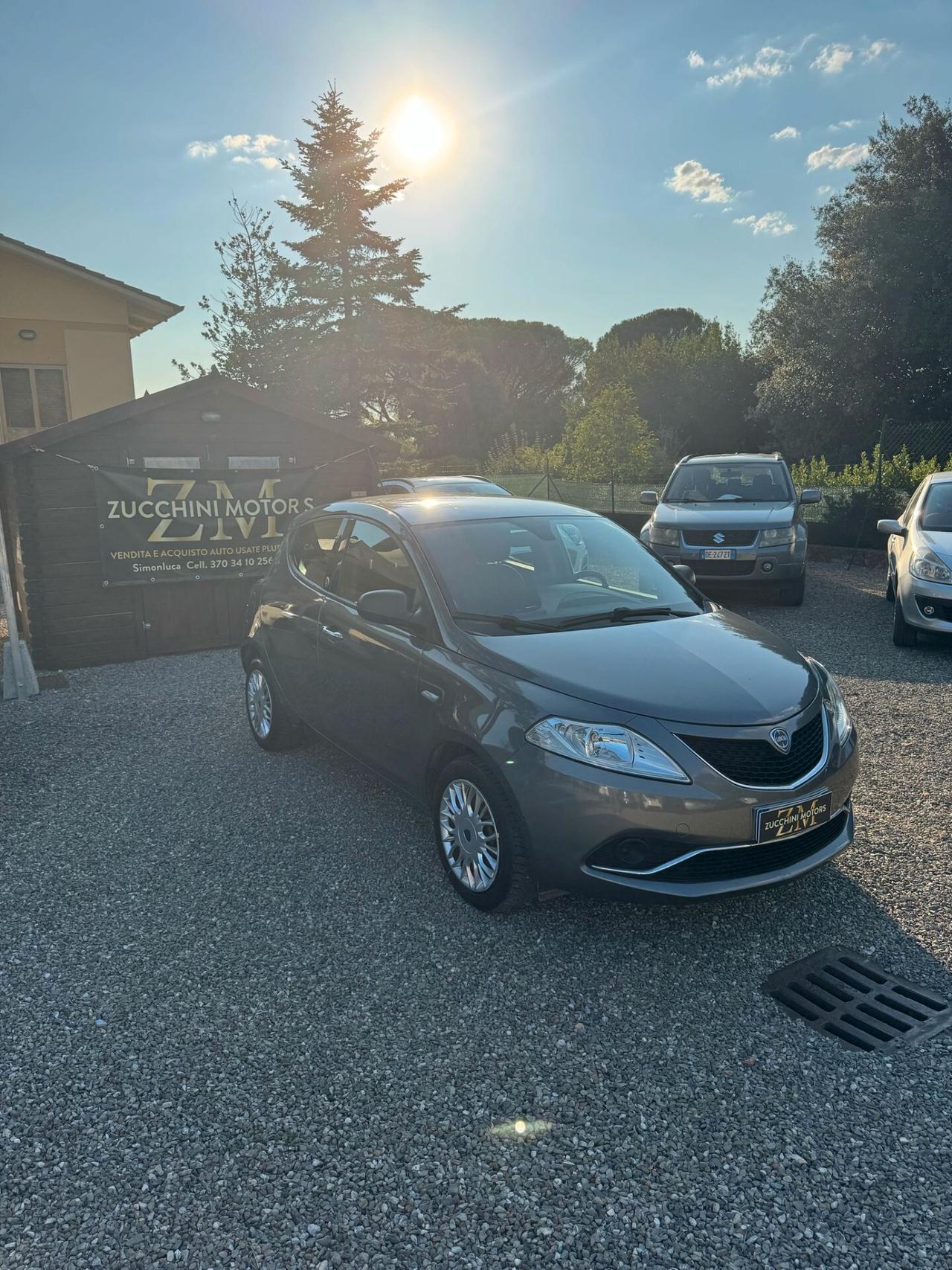 Lancia Ypsilon 1.2 69 CV 5 porte GPL Ecochic Gold