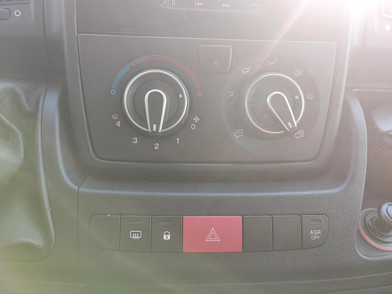 Peugeot Boxer 333 2.2 HDi/130CV TN Furgone