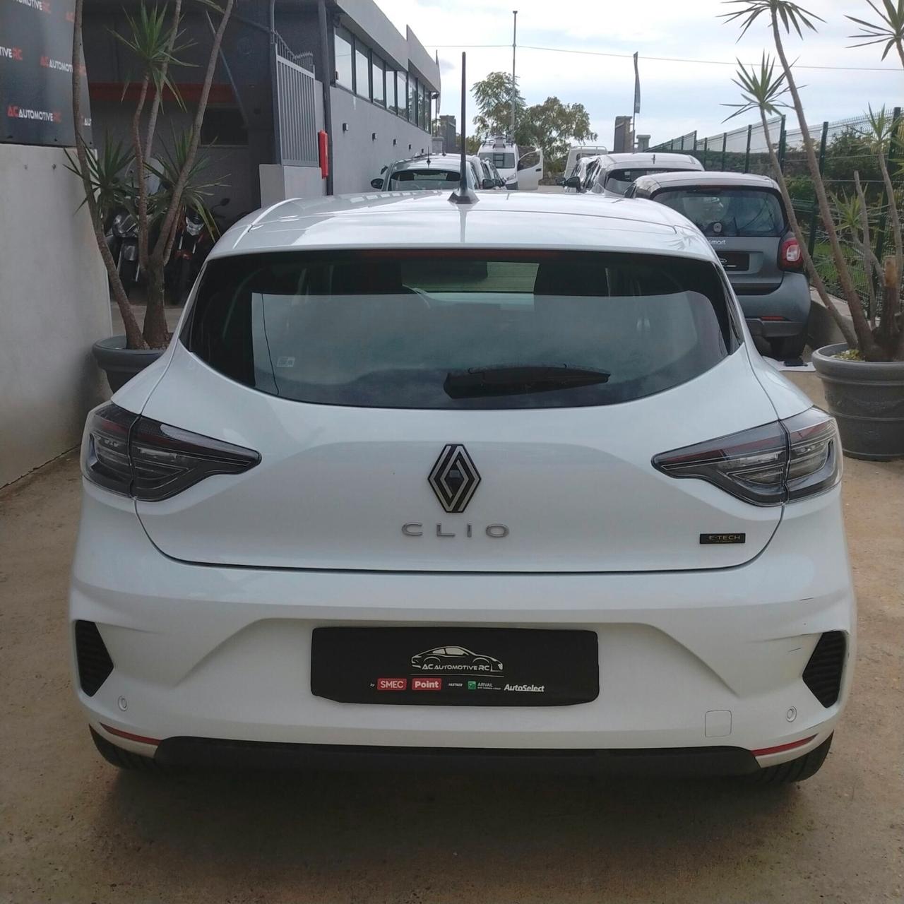 Renault Clio Full Hybrid E-Tech 145 CV 5 porte Techno