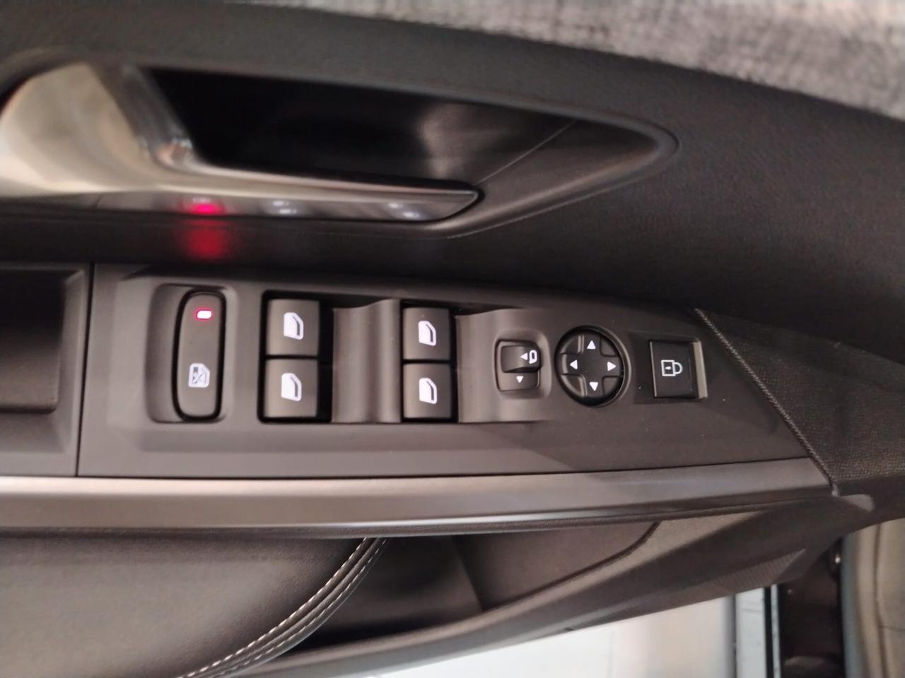 Peugeot 3008 Hybrid 145 e-DCS6 GT