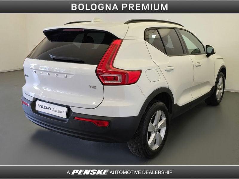 Volvo XC40 T2 Geartronic Momentum Core N1 - AUTOCARRO