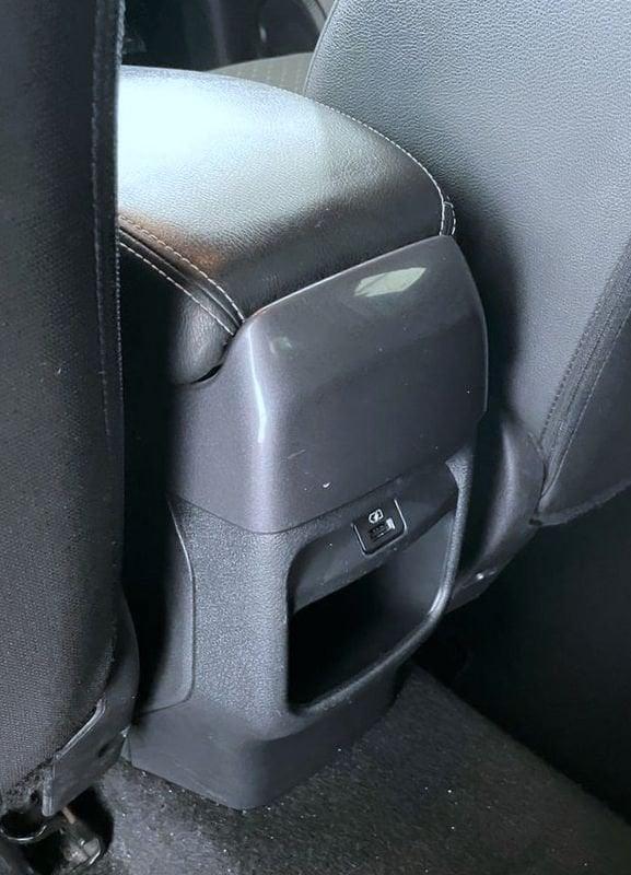 Nissan Juke 1.0 DIG-T 114 CV N-Connecta