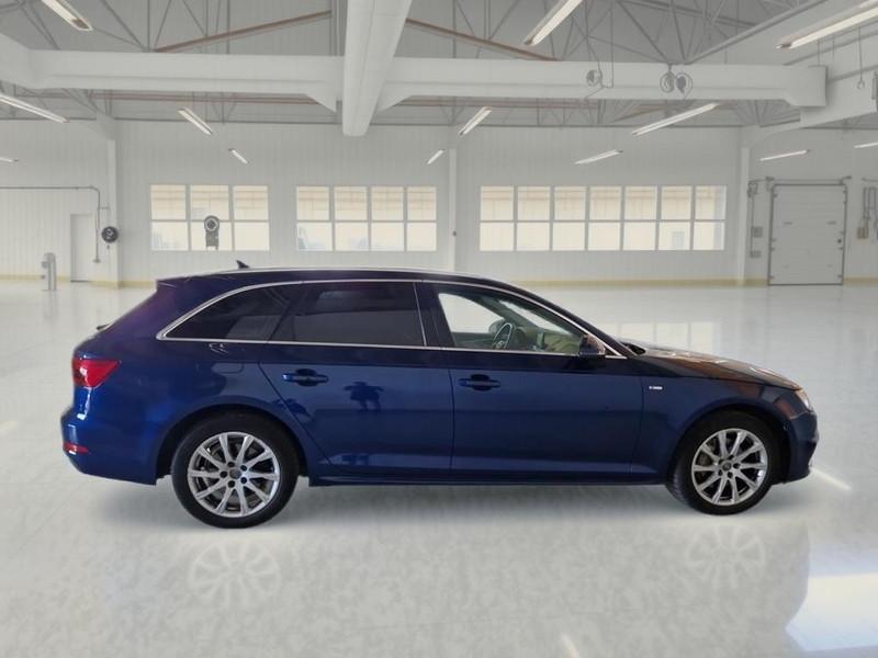 AUDI A4 2.0 TDI quattro S tronic 140kW S-Line Avant