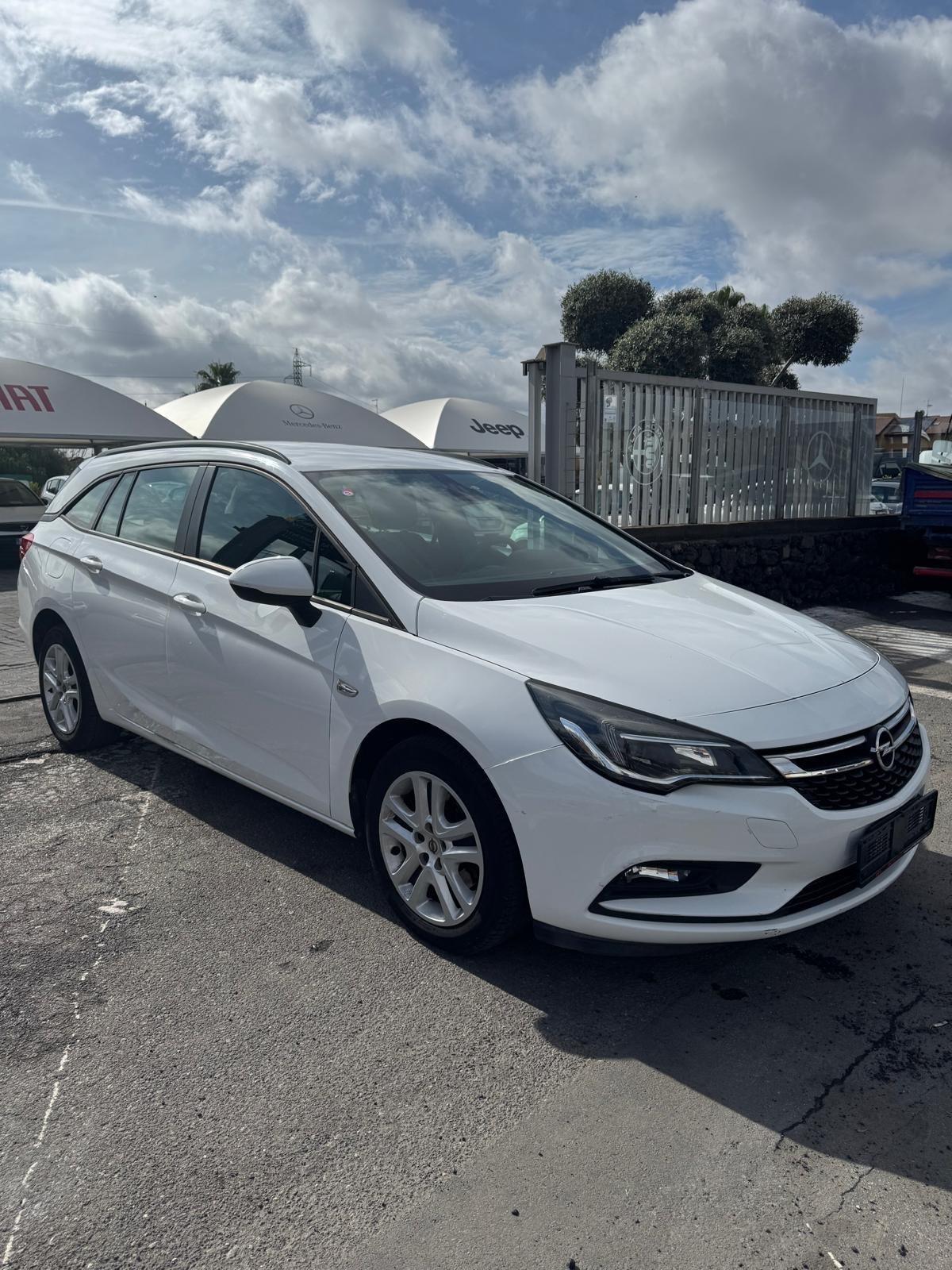 Opel Astra 1.6 CDTI 136CV EcoFLEX S&S Sports Tourer Cosmo