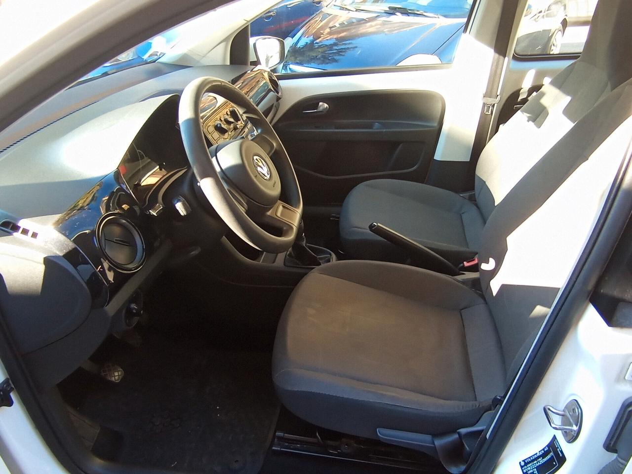 Volkswagen up! 1.0 75 CV 5p. high