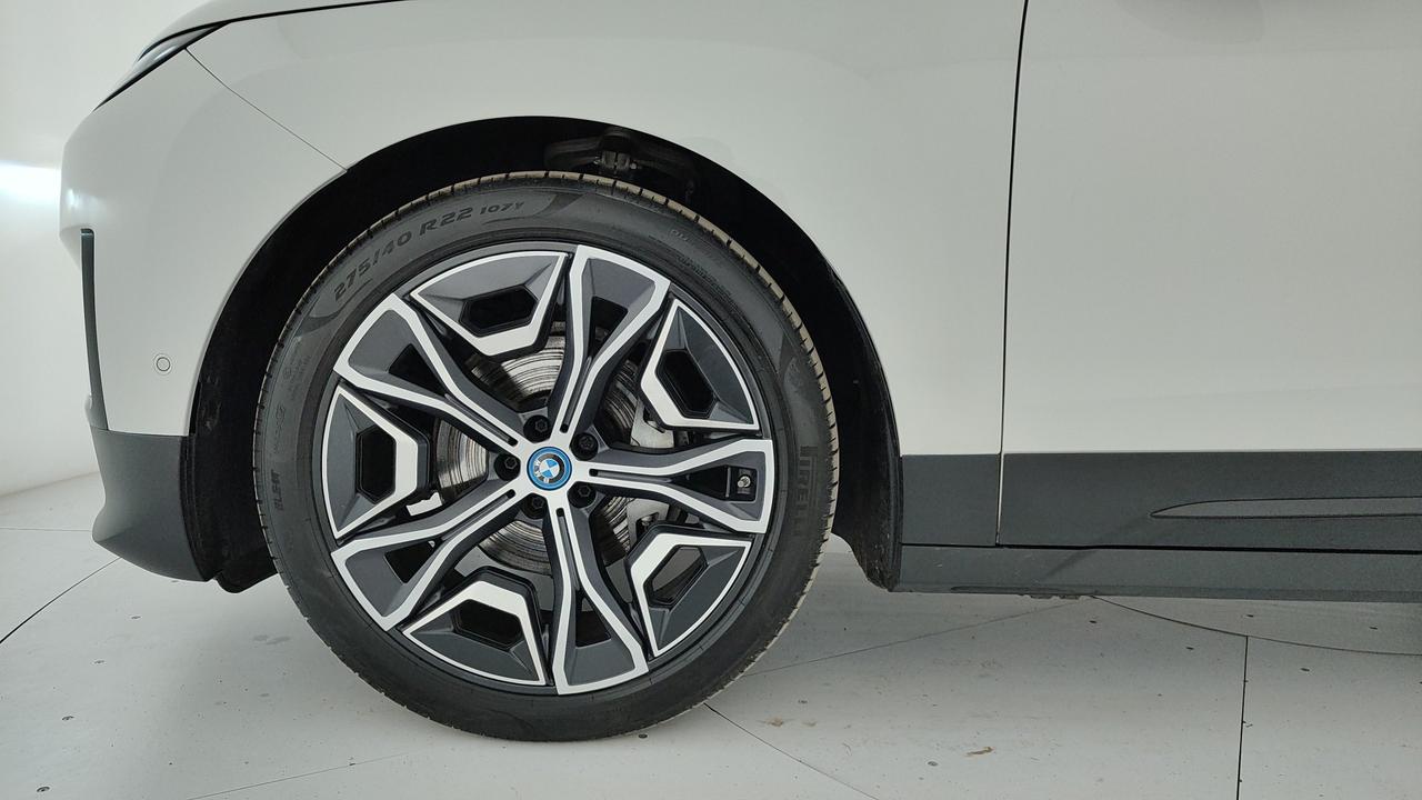 BMW iX i20 2021 - iX xdrive40