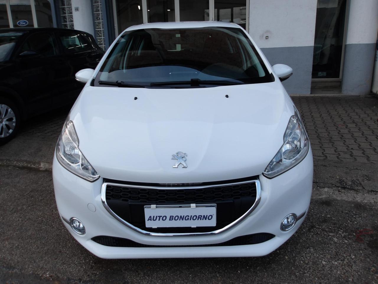 Peugeot 208 5 Porte 208 5p 1.4 hdi 8v Active