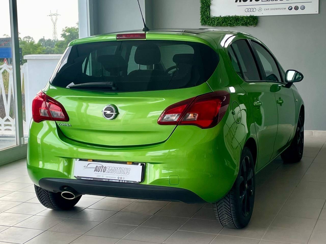 Opel Corsa 1.2 - 69cv - B Color