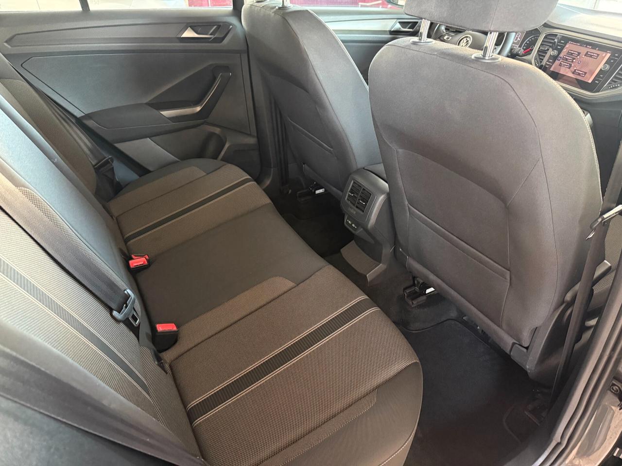 Volkswagen T-Roc 2.0 TDI SCR 150 CV Business BlueMotion Technology