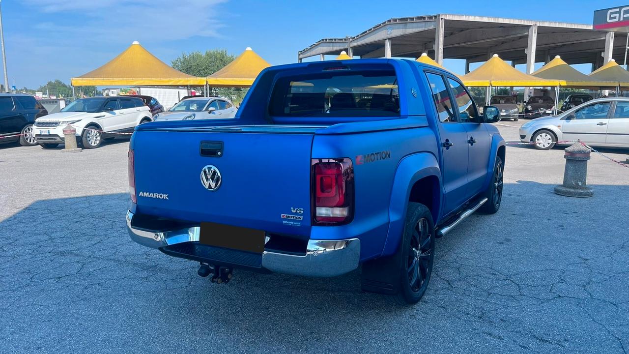 Volkswagen Amarok 3.0 V6 TDI 4MOTION BMT permanente aut. DC Aventura
