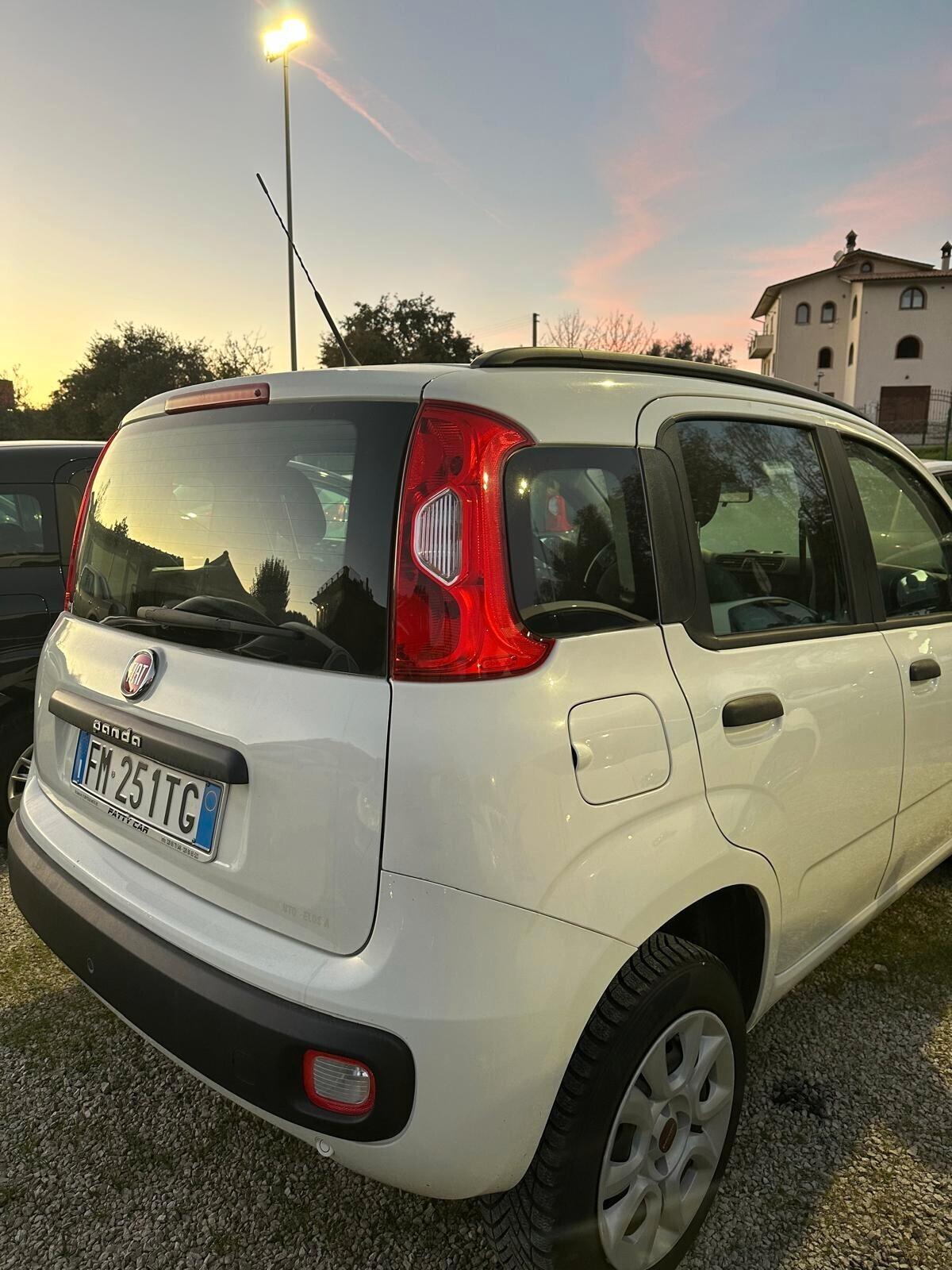 Fiat Panda 0.9 TwinAir Turbo Natural Power Lounge