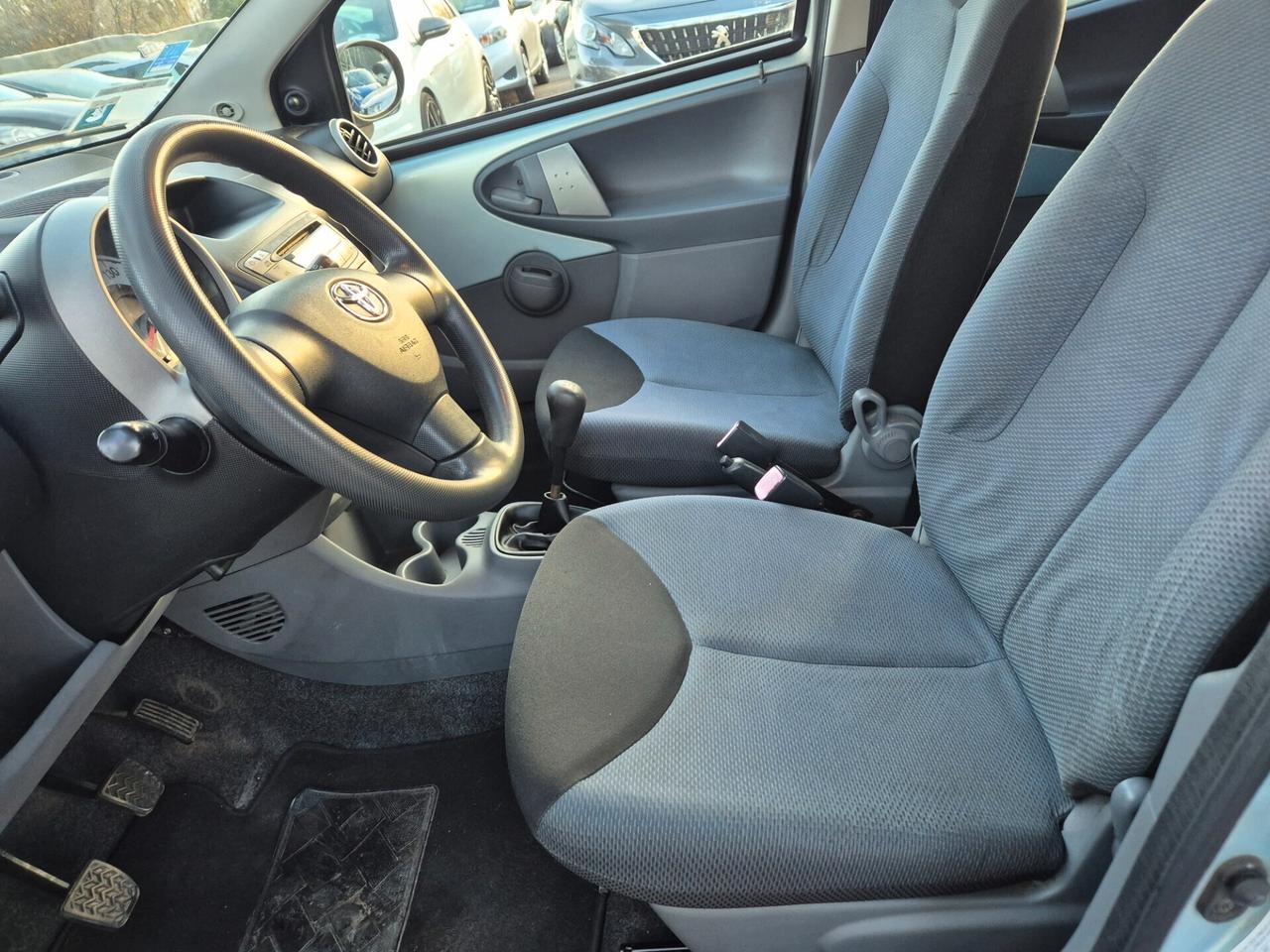 Toyota Aygo 1.0 12V VVT-i 5 porte Blue