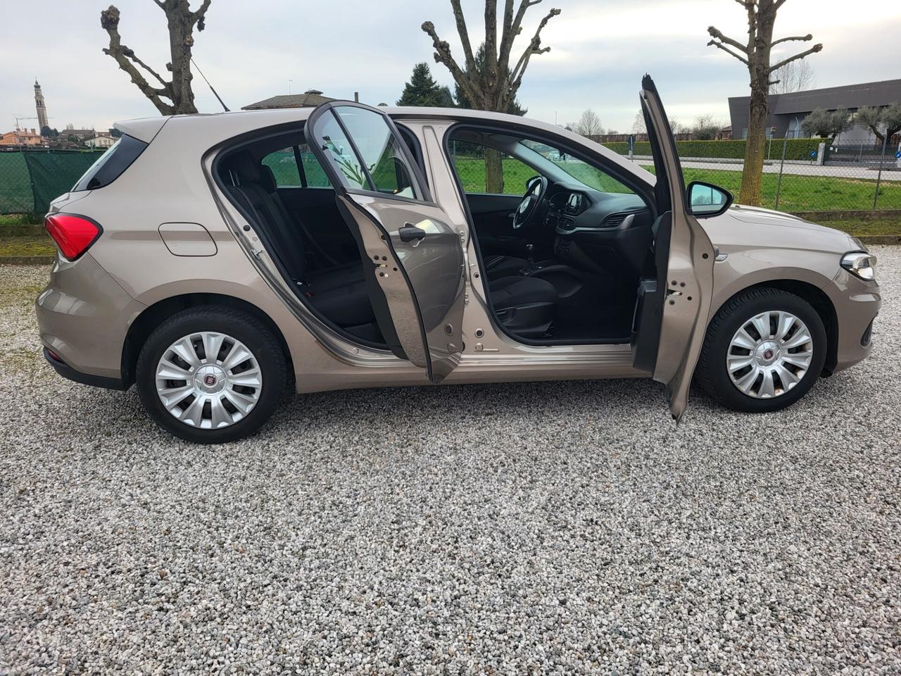 Fiat Tipo 1.4 T-Jet 120CV GPL 5 porte Easy