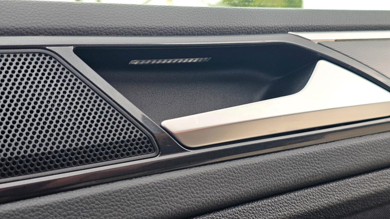 Volkswagen Tiguan 2.0 TDI SCR DSG 4MOTION Executive BMT