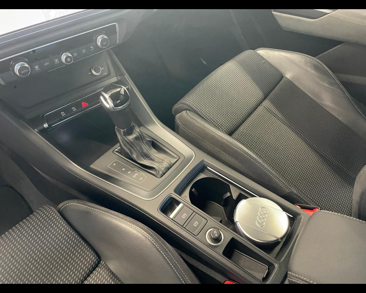 AUDI Q3 2ª serie - Q3 40 TFSI quattro S tronic S line edition