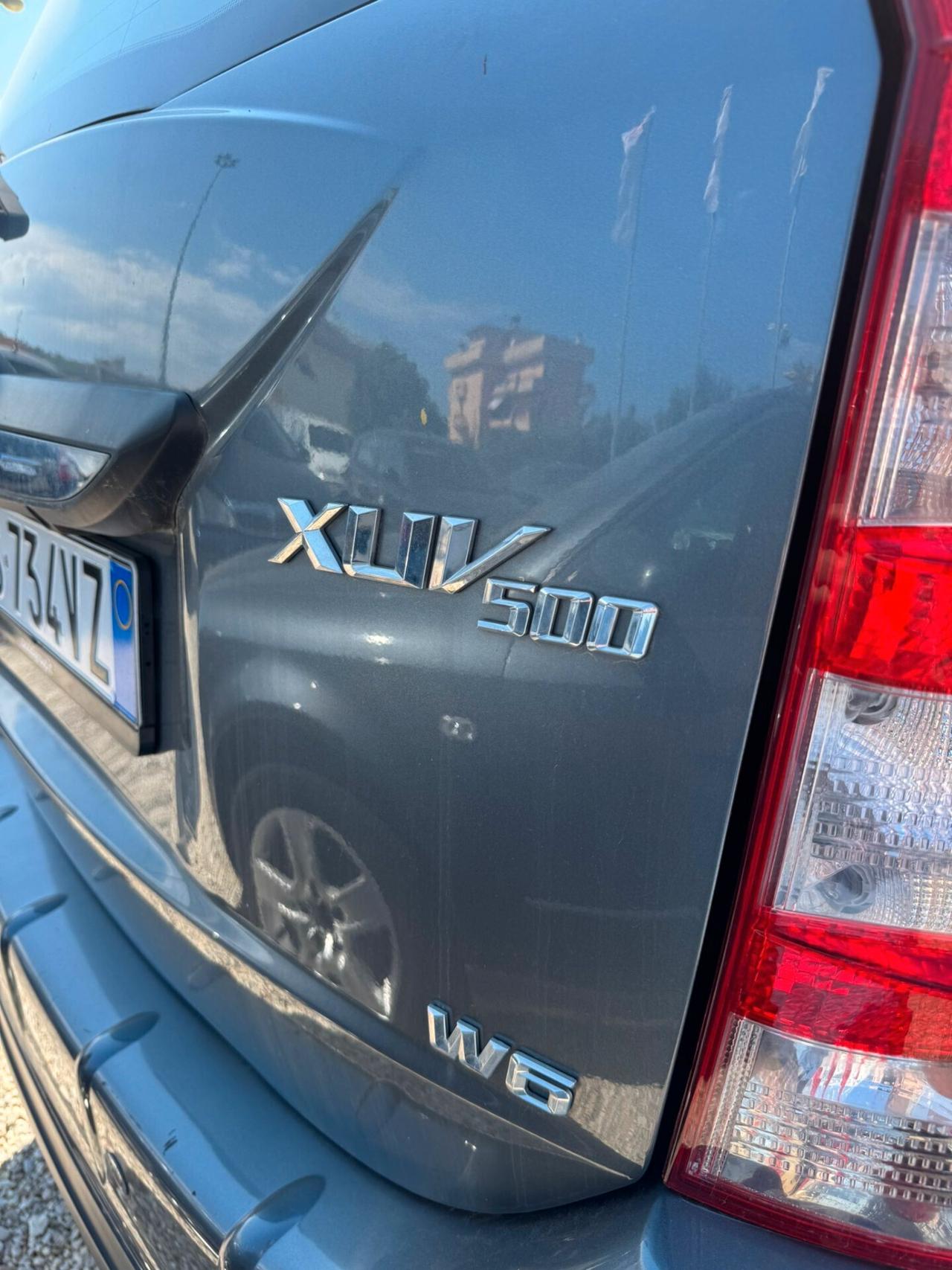 Mahindra XUV500 2.2 16V AWD W6