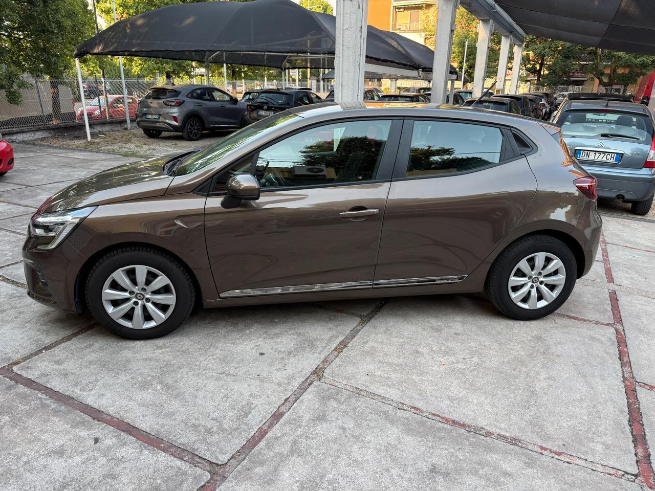 Renault Clio SCe 75 CV 5 porte Business OK NEOPATENTATI