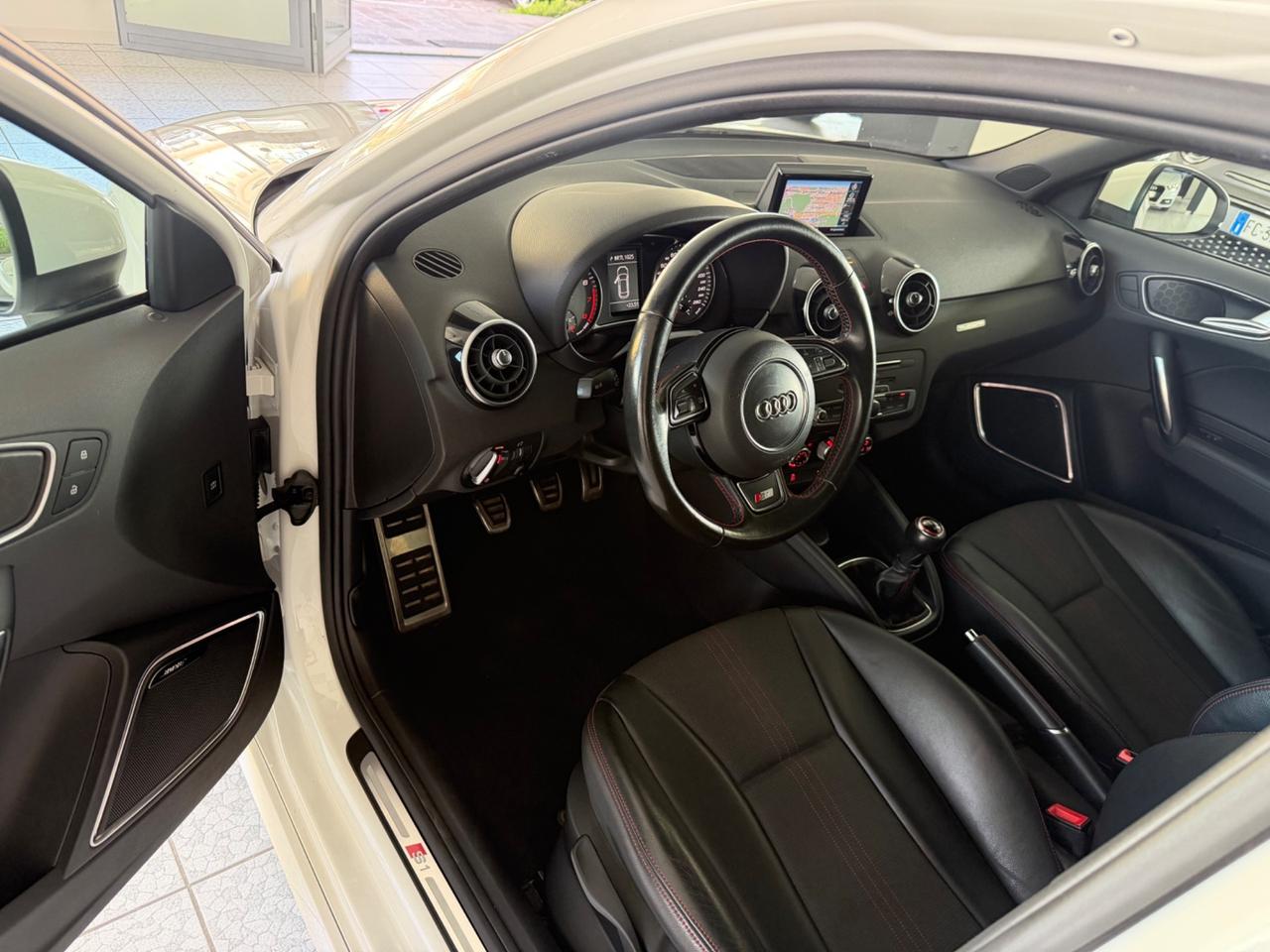 Audi A1 S1 SPB 2.0 TFSI quattro
