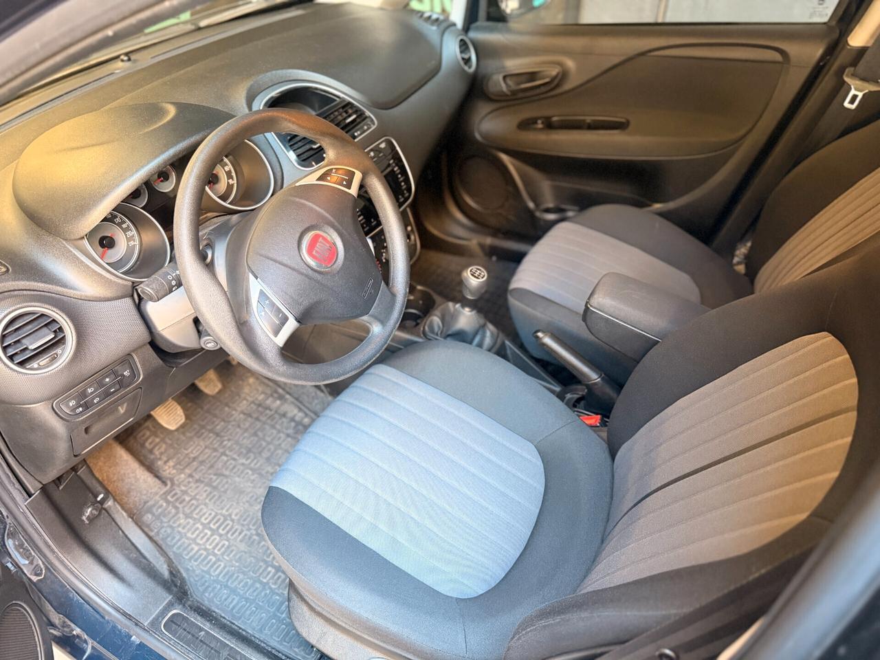FIAT PUNTO 1.3 MJT II 95CV STREET – KM – GARANZIA 12 MESI